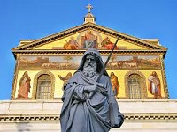 Statue de St-Paul devant la Basilique SPhlM