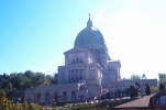 vue extérieure de l'Oratoire St-Joseph de Montréal 